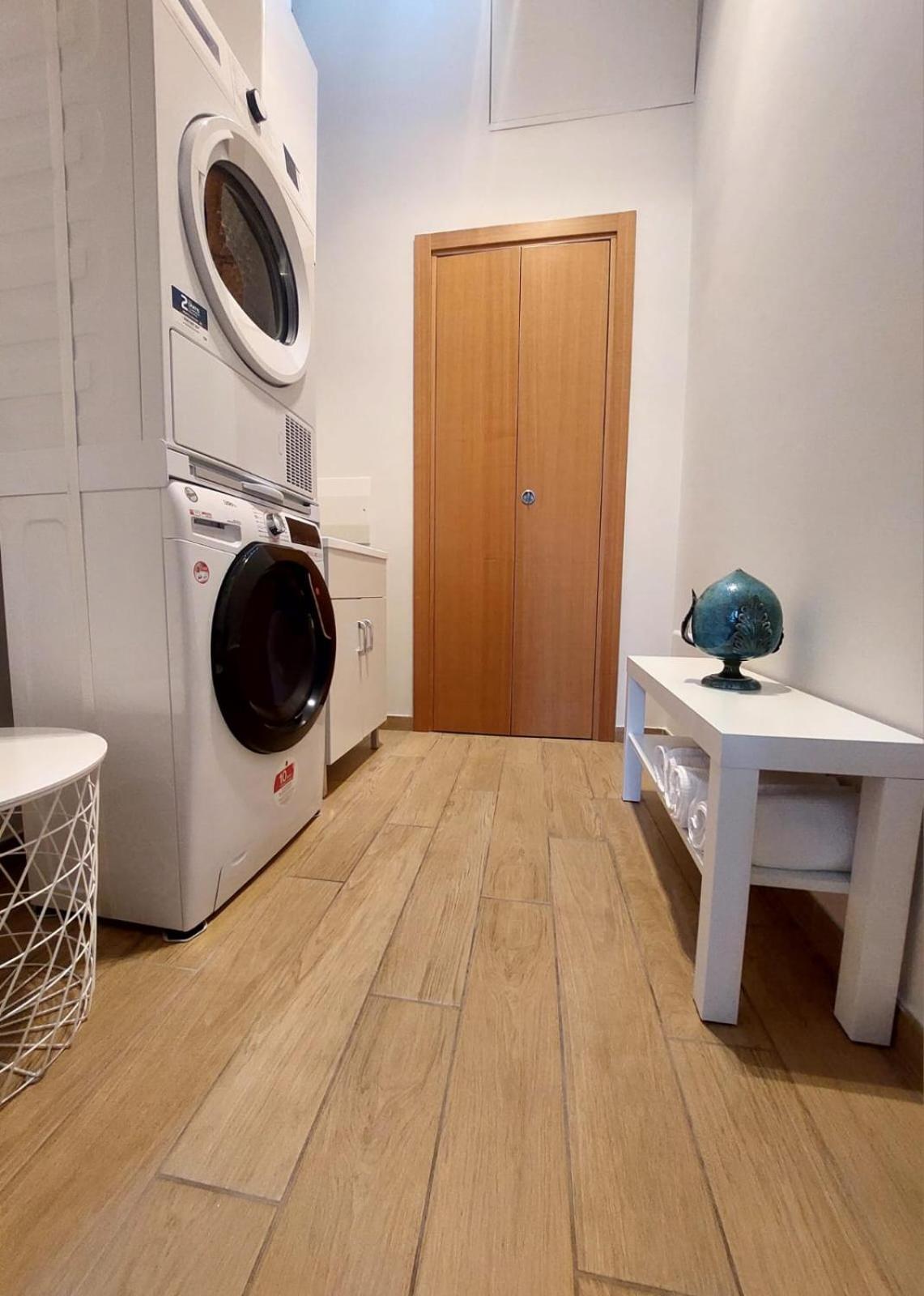 Natidalmare Policlinico Bari Apartment Екстериор снимка